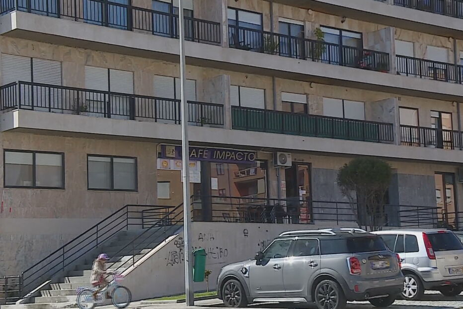 Prédio em que ocorreu um dos assaltos