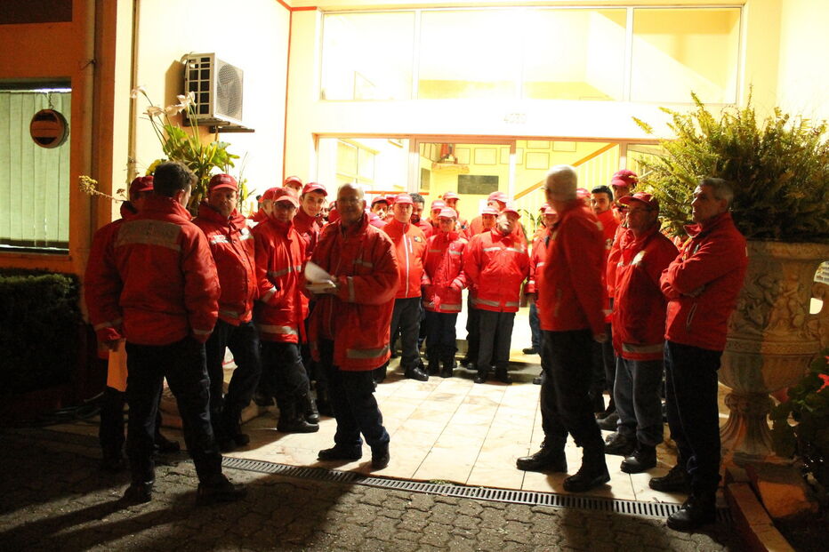 Corpo ativo dos Bombeiros de Lourosa exige demissão da direção