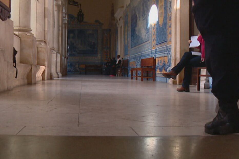 Prisão para três dos oito arguidos acusados de casamento forçado em Coimbra 