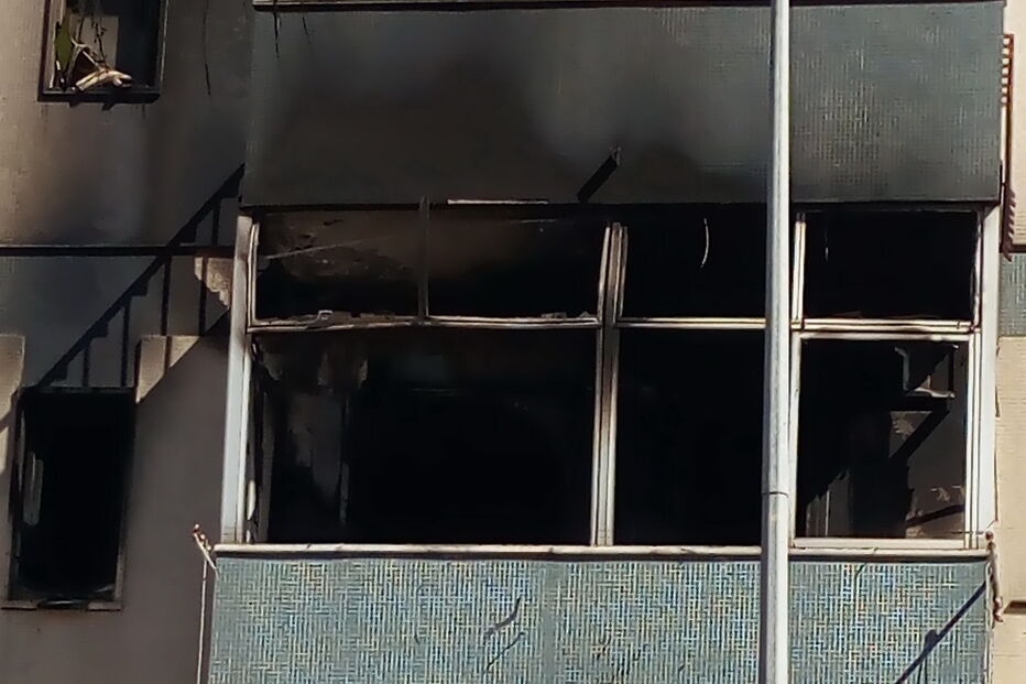 Incêndio em habitação no Seixal faz dois feridos