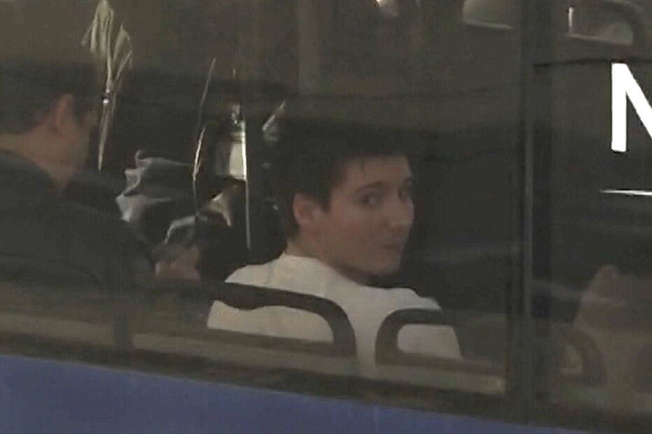 Rui Pinto já foi entregue à PJ no aeroporto de Budapeste