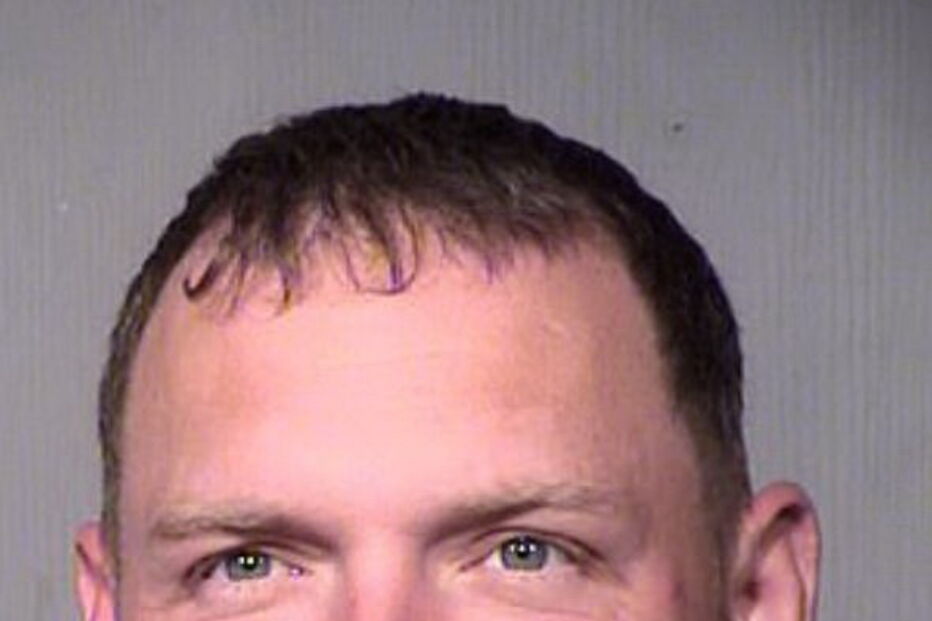 Traficante de droga detido por fazer sexo com o gato