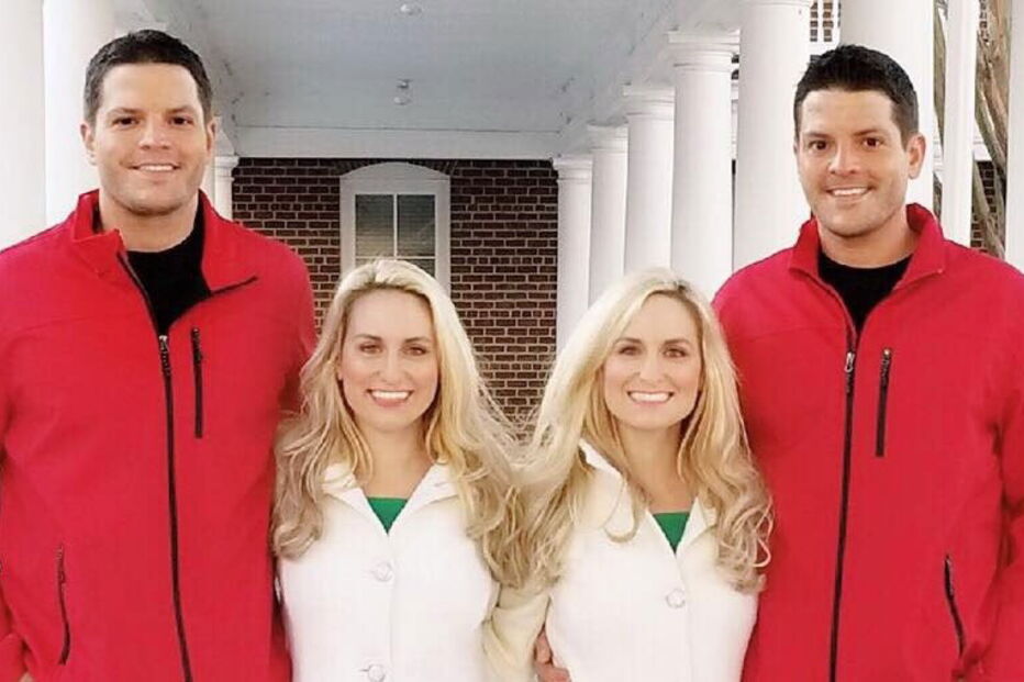 Gémeas Brittany e Briana casaram com os gémeos Josh e Jeremy