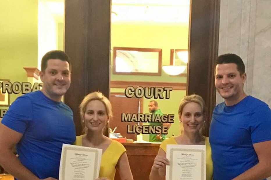 Gémeas Brittany e Briana casaram com os gémeos Josh e Jeremy