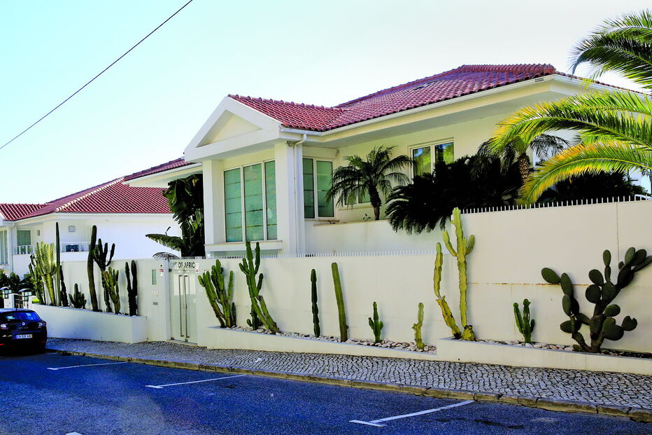 Moradia no Monte Estoril que foi invadida por grupo de jovens assaltantes na noite de quinta-feira  