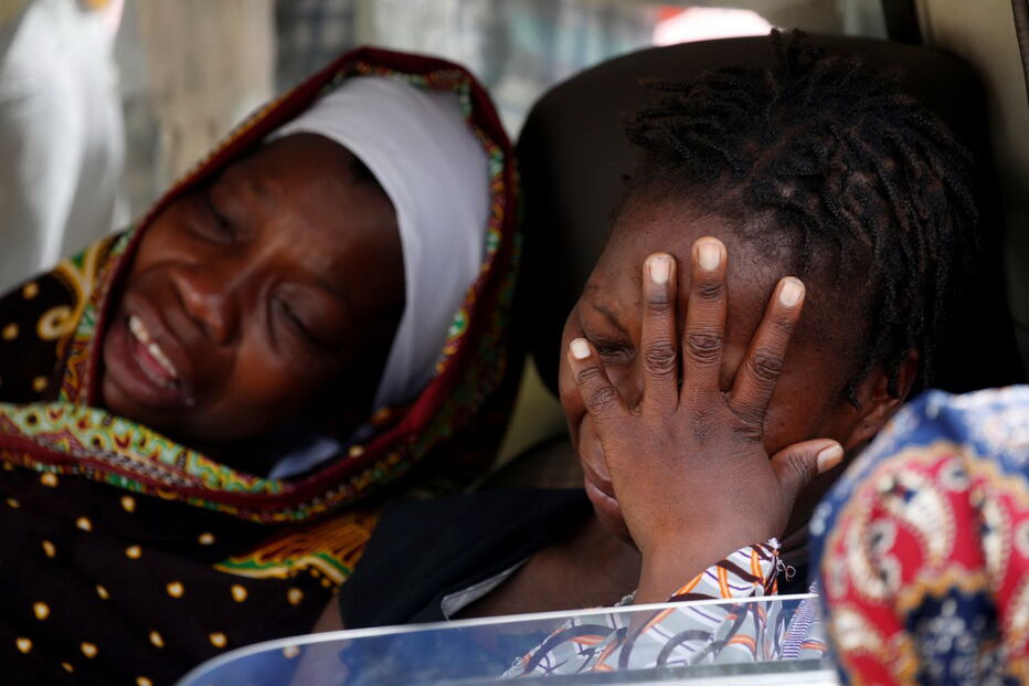 Moçambicanos tentam recuperar da destruição da tempestade Idai