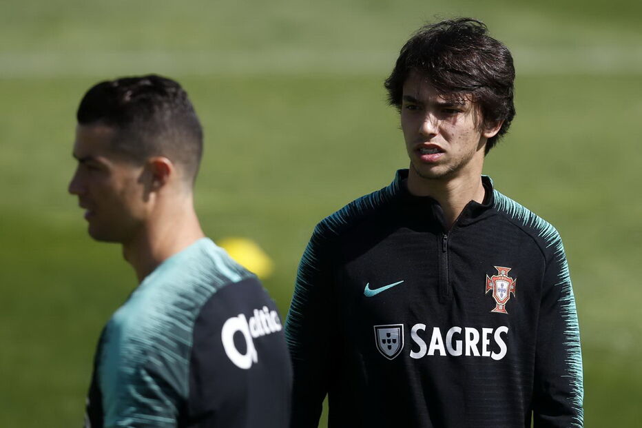 Cristiano Ronaldo e João Félix no treino da Seleção Nacional