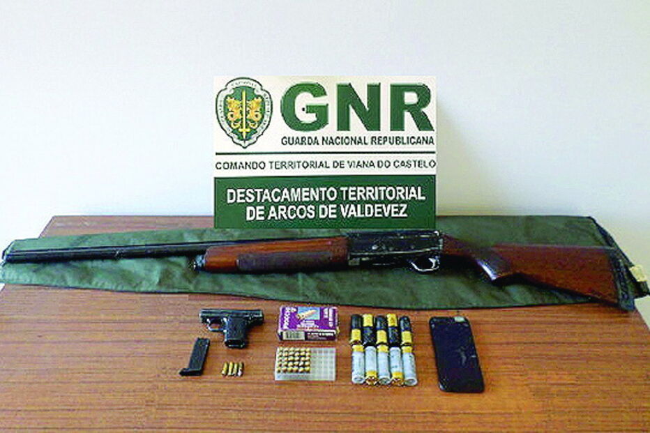 Suspeito de Famalicão tinha armas   