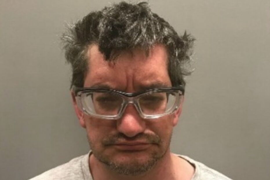 Thomas Goodman, de 45 anos, violação