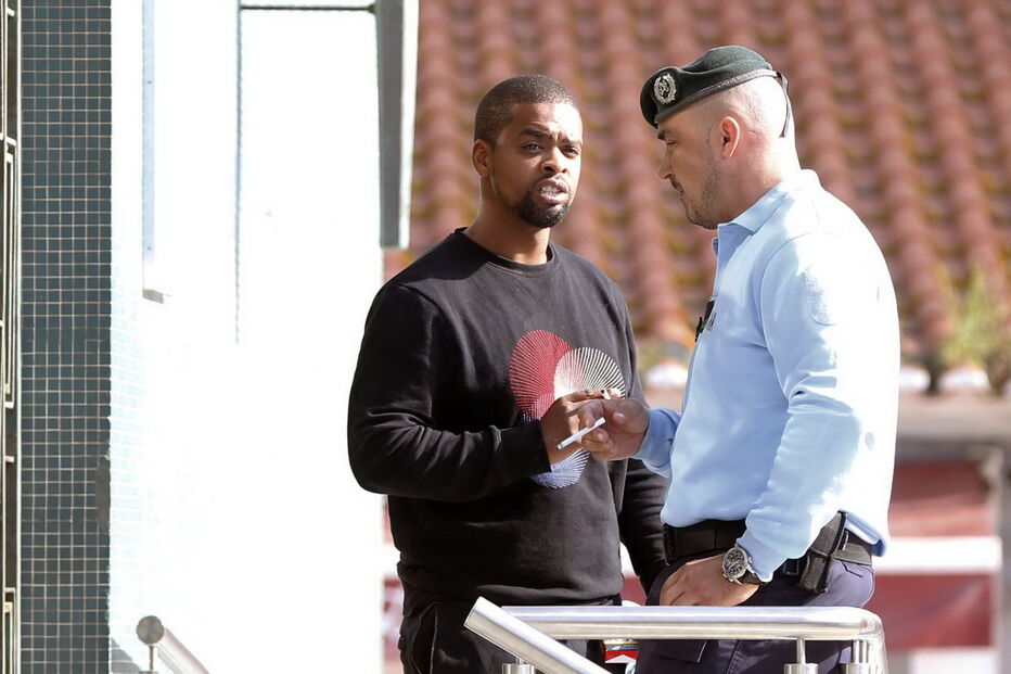 Telmo Cavaleiro foi presente ao juiz em Vila Franca e libertado, mediante vigilância eletrónica e proibição de contactos  