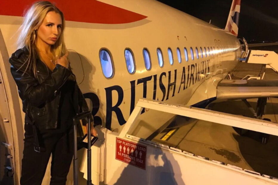 Mãe viaja em primeira classe e manda filhos para a classe económica