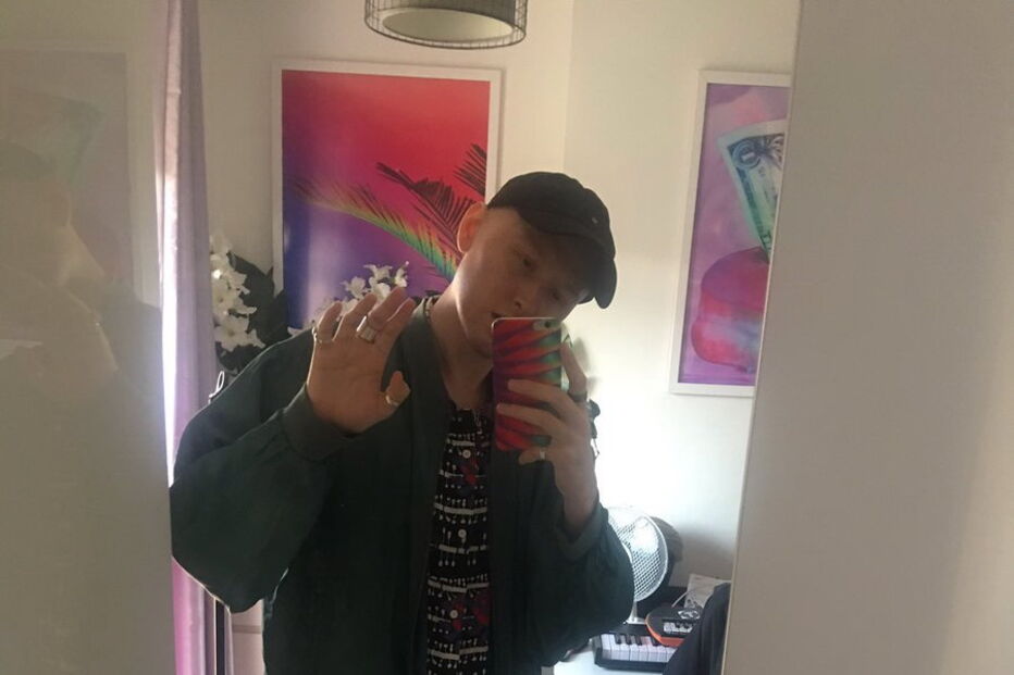 Cantor em ascensão morre aos 22 anos vítima de cancro nos ossos