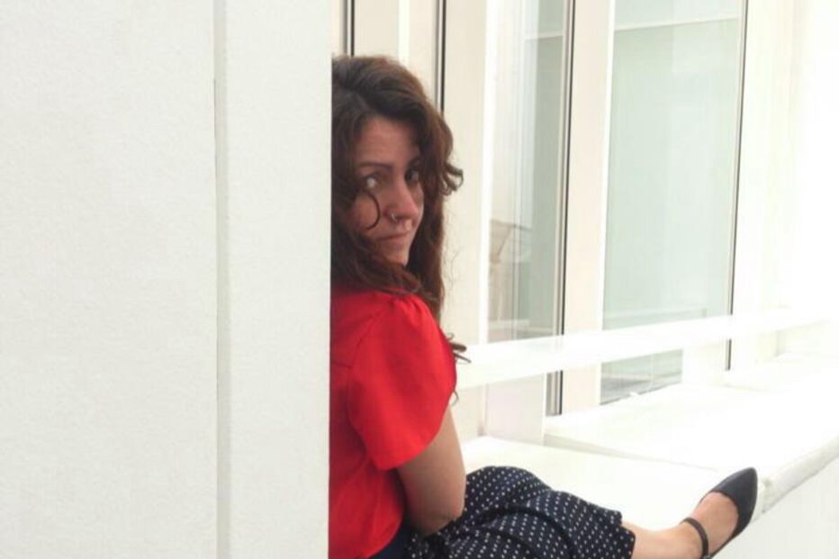 Artista plástica portuguesa Marisa Benjamim vai distribuir a 