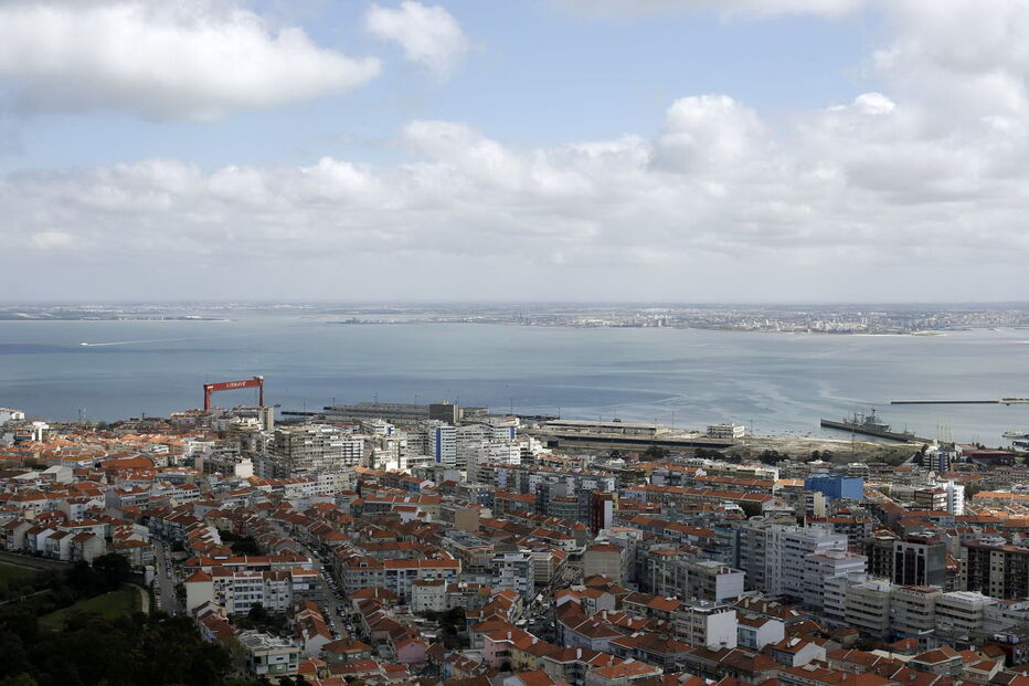 Almada
