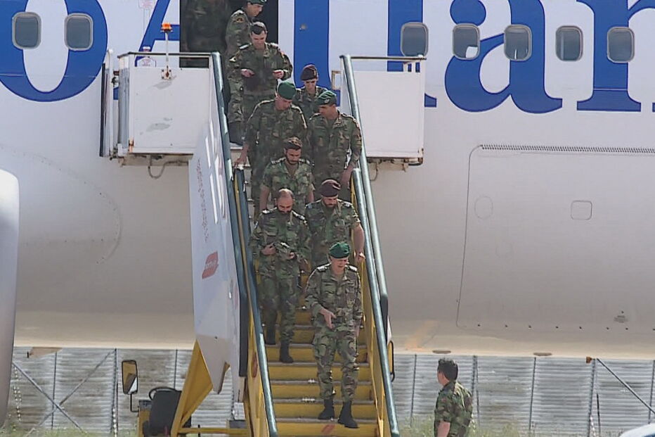 Militares regressam a Portugal após missão de resgate em Moçambique
