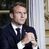 Macron felicita Marcelo por reeleição e ambos abordam pandemia de Covid-19
