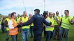 Motoristas em greve tentam impedir abastecimento de camiões-cisterna 