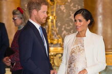 Meghan Markle não quer aparecer com filho ao colo como manda a tradição