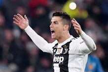 Gesto de Cristiano Ronaldo está a emocionar os adeptos do Ajax