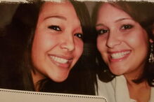 Contrata dois jovens para lhe matarem a mulher e matam a cunhada