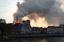  Incêndio na Catedral de Notre-Dame