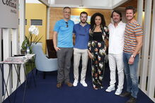 Atores da novela da CMTV ‘Alguém Perdeu’ não quiseram perder o arranque de mais um Estoril Open. Diogo Costa Reis, Francisco Penim, Jacira Araújo, António Pedro Cerdeira e Ricardo Trêpa estiveram sempre animados    