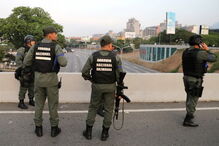 Tensão e confrontos nas ruas venezuelanas