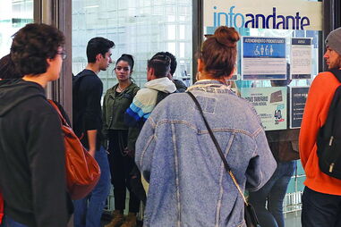 Estação da Trindade, no Porto, uma das mais frequentadas da Área Metropolitana    