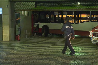 Autocarro desgovernado faz vários feridos no Barreiro 