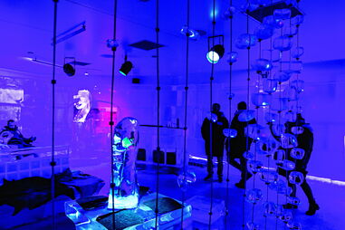 Experiência gelada e única no país no Bar de Gelo