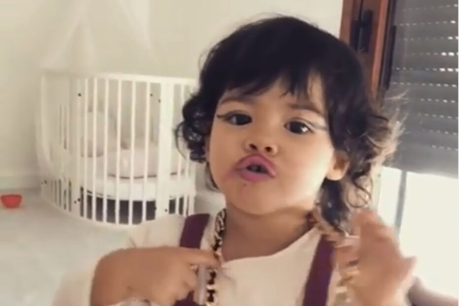 Georgina Rodríguez 'derrete' fãs com vídeo ternurento