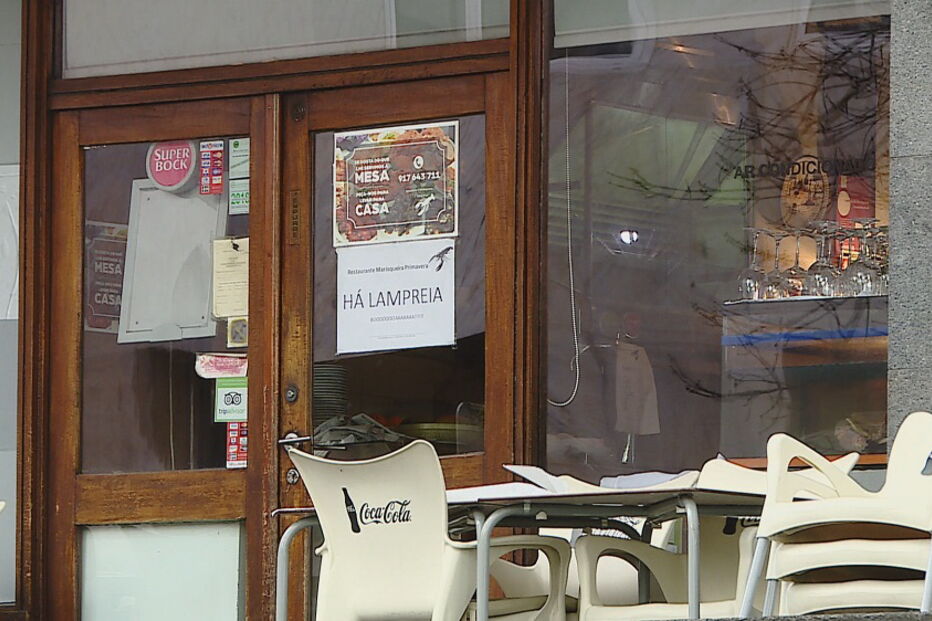 Mulher morre a comer polvo em esplanada em Guimarães