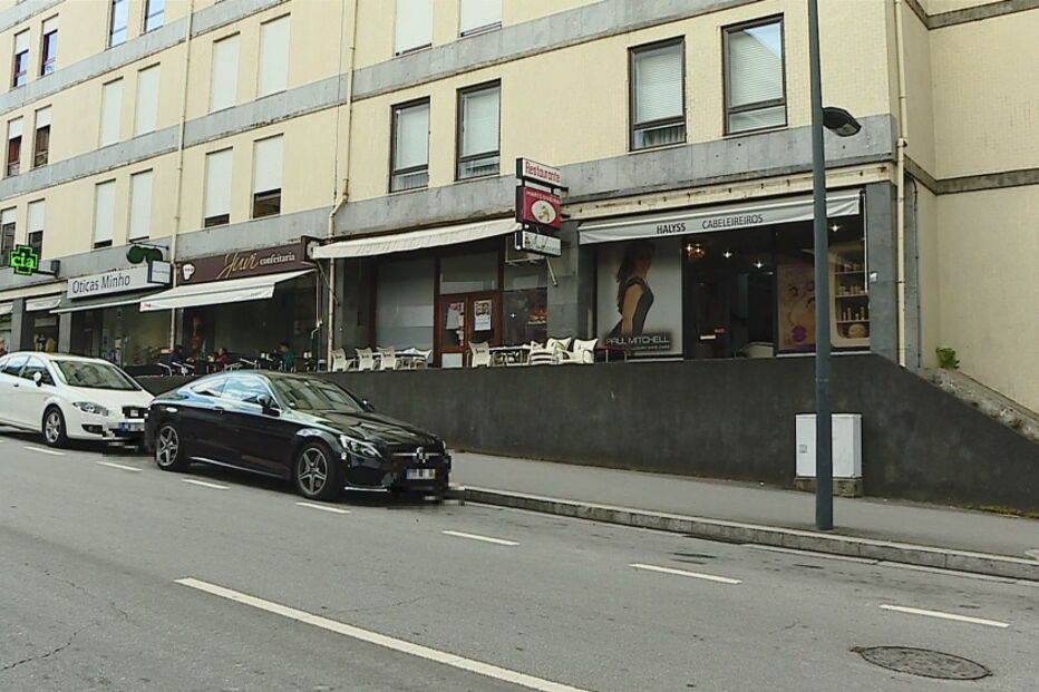 Mulher morre a comer polvo em esplanada em Guimarães