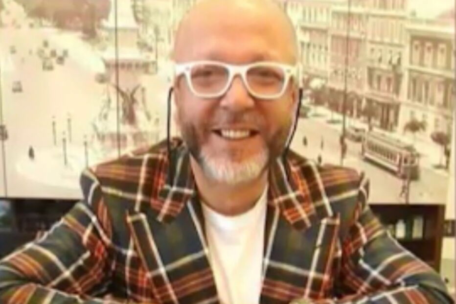 Eduardo Beauté deprimido e afastado dos amigos