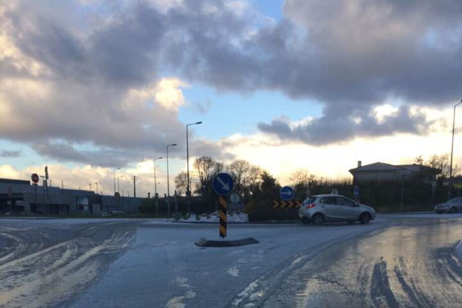 Chuva e neve 'pintam' Portugal de Norte a Sul