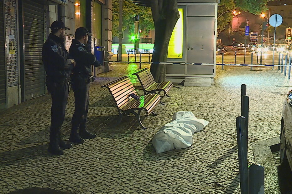 Homem morre na via pública em Alcântara