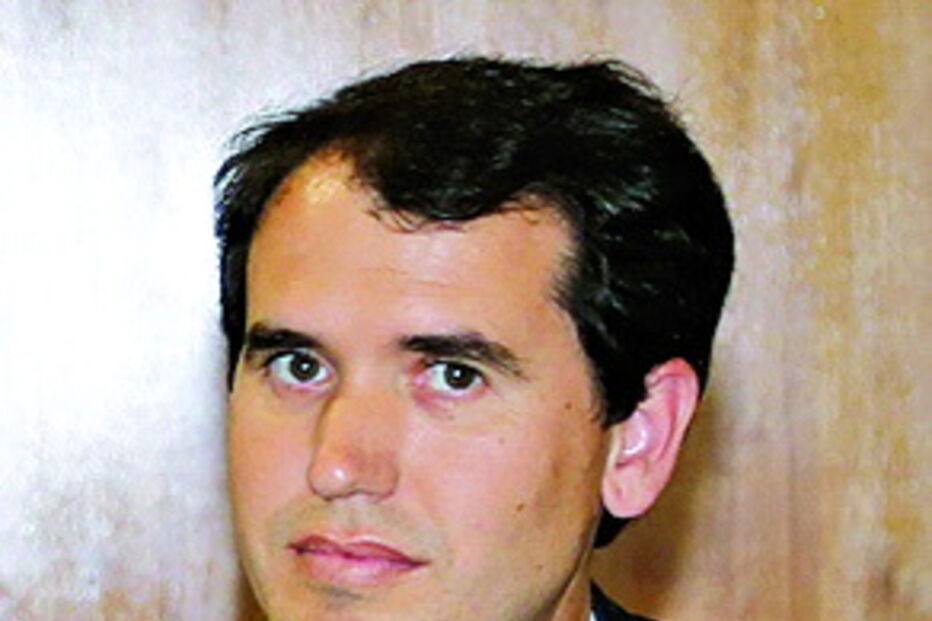 Francisco Gil está na NAV     