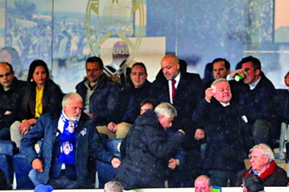 Vieira abandonou a tribuna  