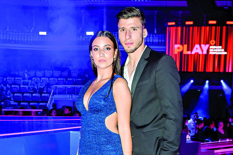 Rúben Dias e April Ivy