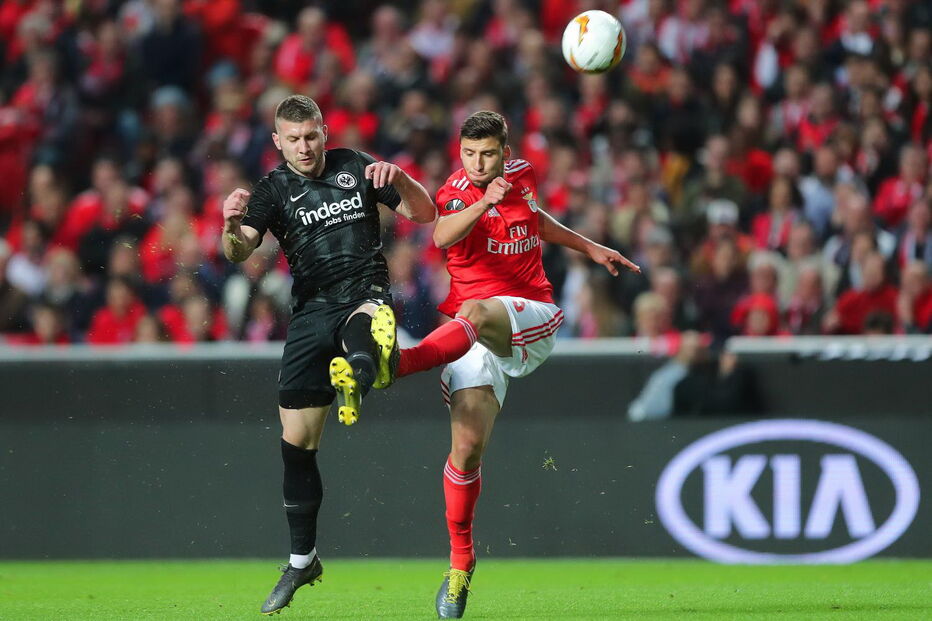 Benfica e Eintracht Frankfurt 