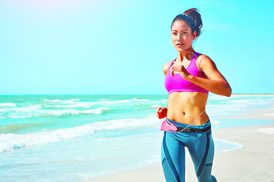 Estilo de vida saudável, em que é privilegiado o consumo de água e a prática de exercício físico regular, ajuda a manter os rins funcionais, e em forma