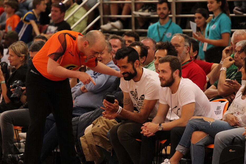 Atores da novela ‘Alguém Perdeu’ (CMTV) tiveram a companhia de Raminhos e de Diogo Beja