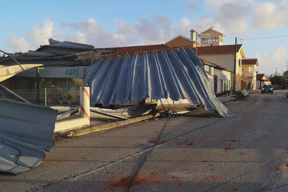 Concelhos afetados pelo furacão Leslie sem receber apoio por parte do Estado