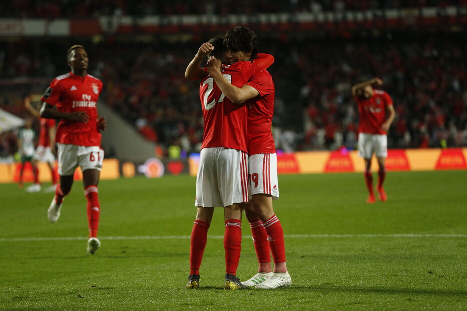 Benfica defronta o Vitória de Setúbal	