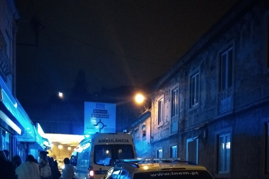 Dois funcionários de restaurante esfaqueados em rixa em Benfica