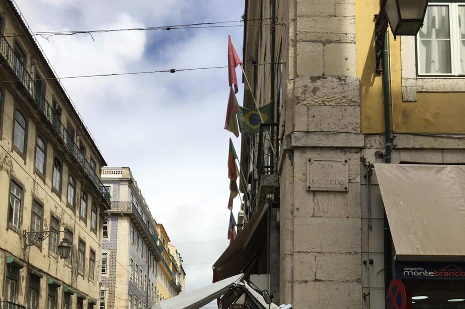 Tuk-tuk descontrolado na Baixa de Lisboa	