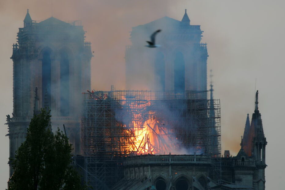 Incêndio na Catedral de Notre-Dame
