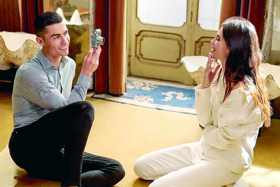 Cristiano Ronaldo escolhe 'bomba' nacional para campanha de sapatos