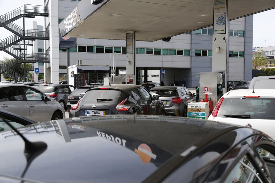 Caos nos postos de combustível