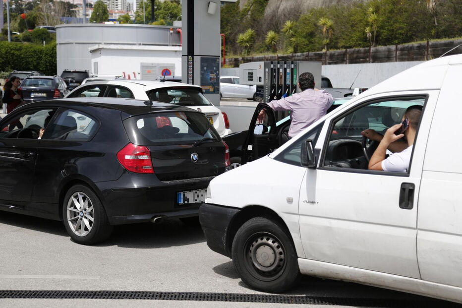 Caos nos postos de combustível